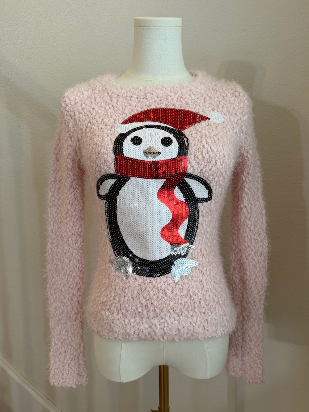 Derek Heart Pink Fuzzy Penguin Sequin Holiday Crewneck